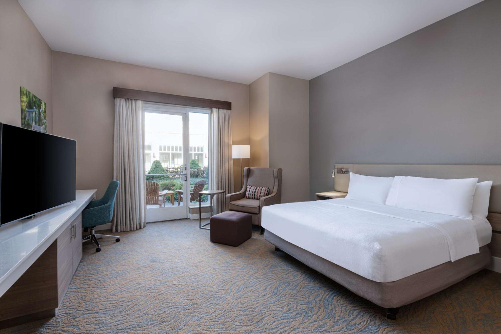 Hilton Garden Inn Saint Charles Eksteriør billede