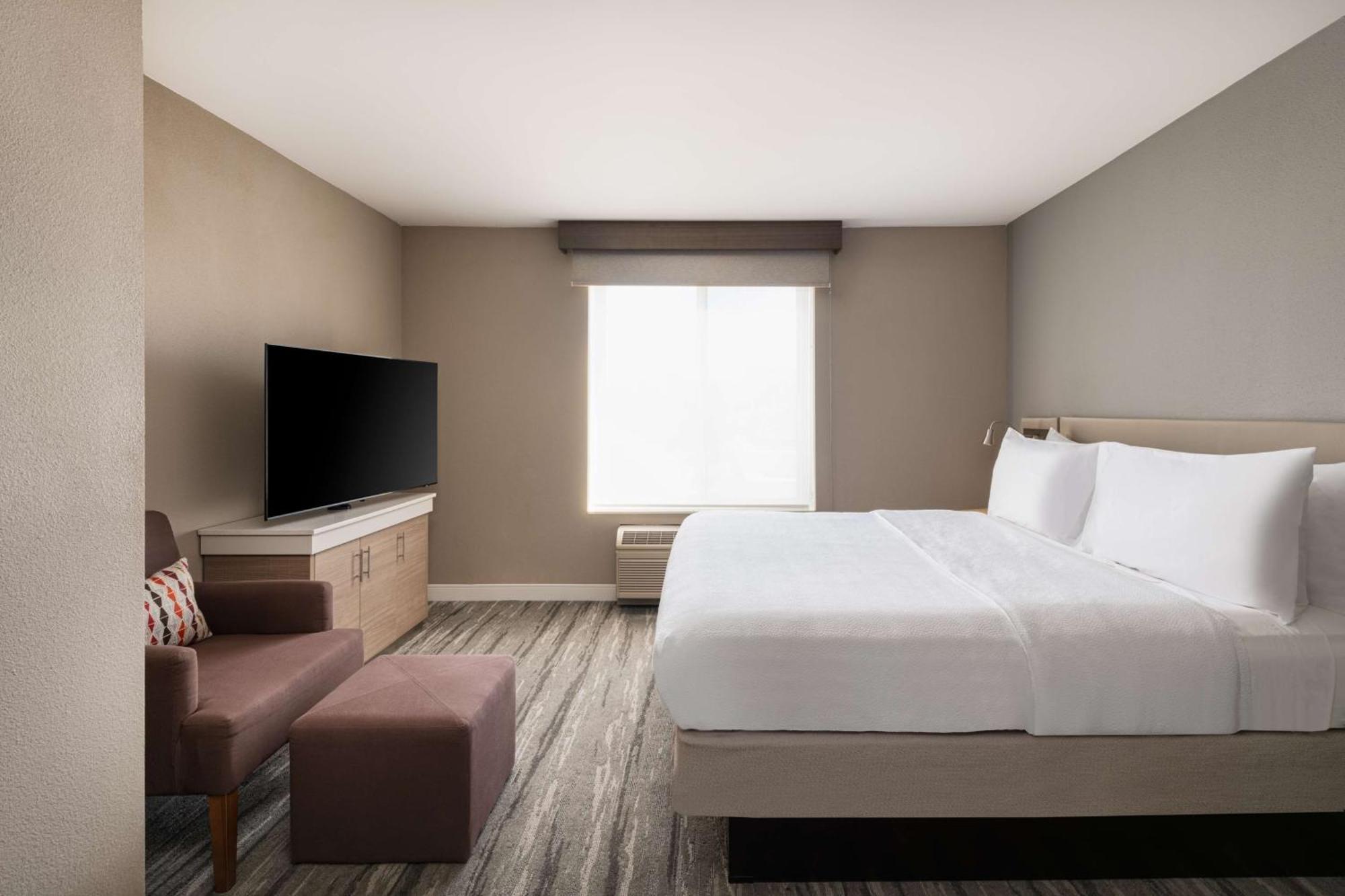 Hilton Garden Inn Saint Charles Eksteriør billede