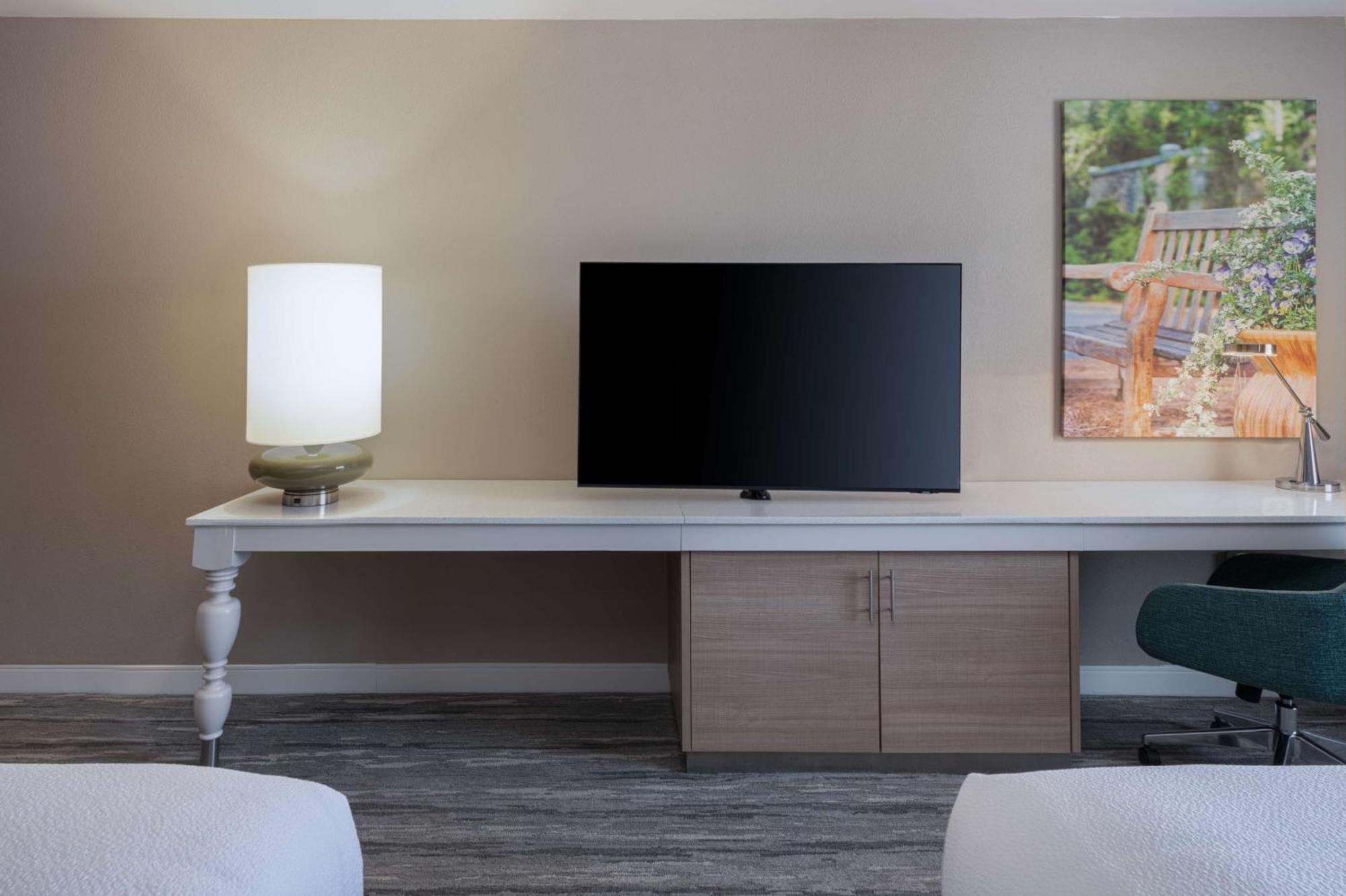 Hilton Garden Inn Saint Charles Eksteriør billede