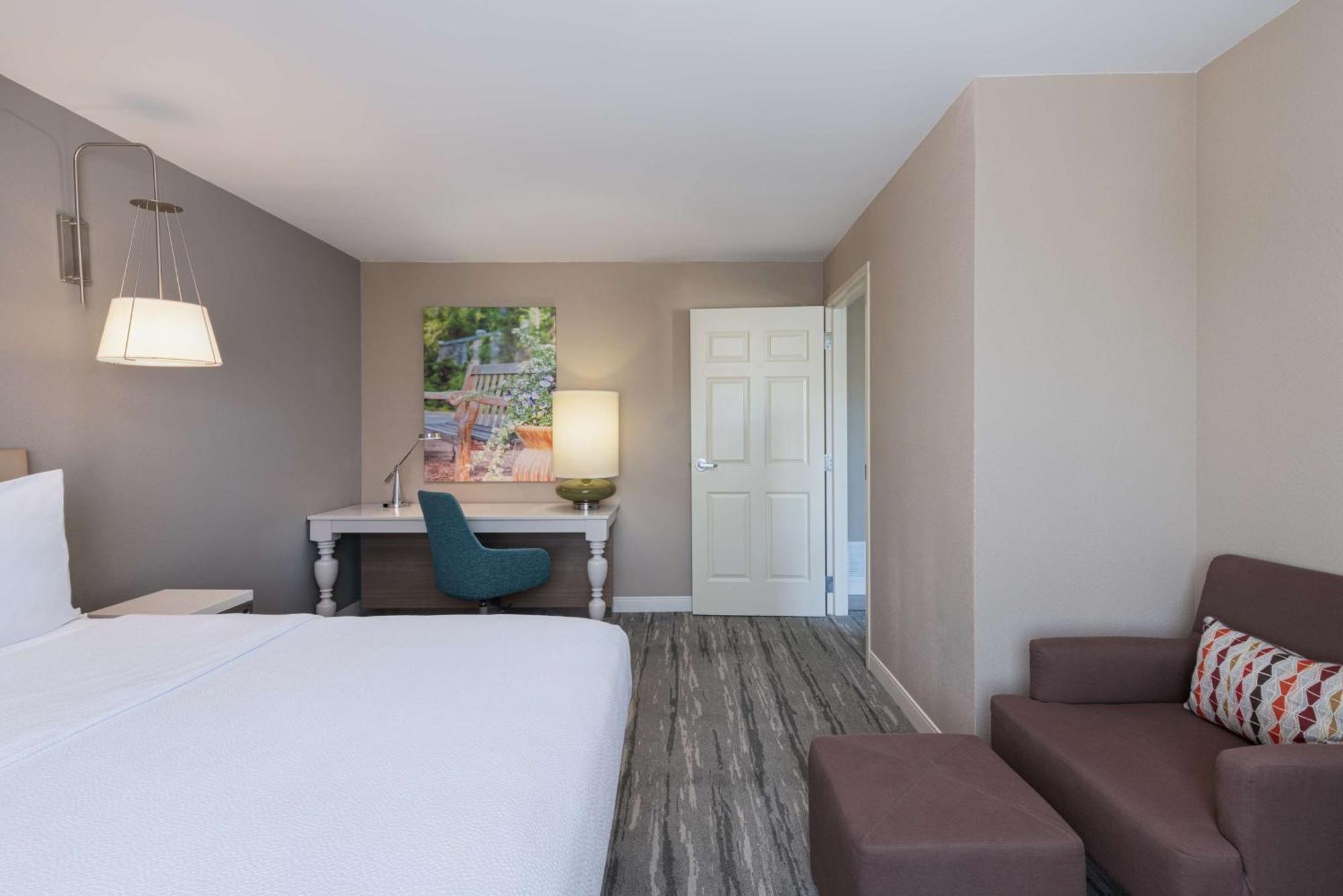 Hilton Garden Inn Saint Charles Eksteriør billede
